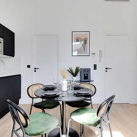 Cmg Voltaire Nation Apartment Paris Exterior photo