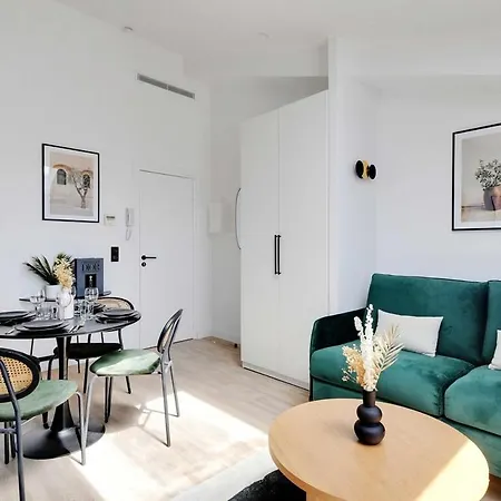 Cmg Voltaire Nation Apartment Paris Exterior photo